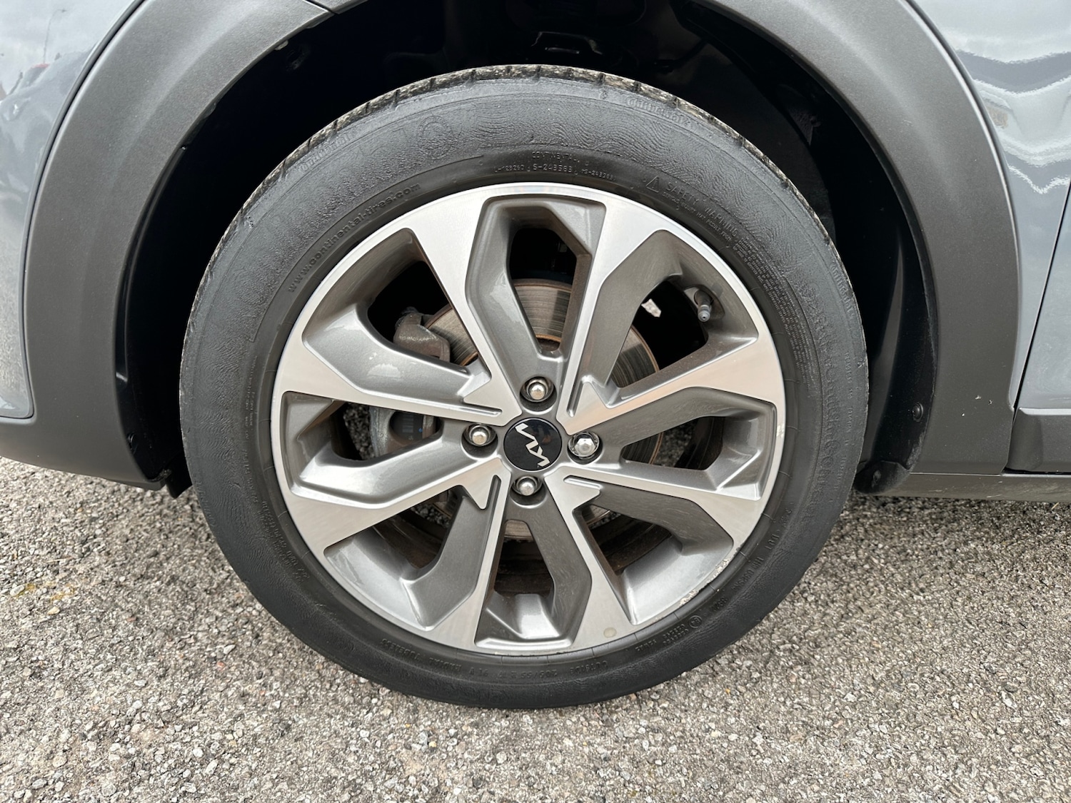 Used Kia Stonic 2023 for sale - 77685672: Photo 26