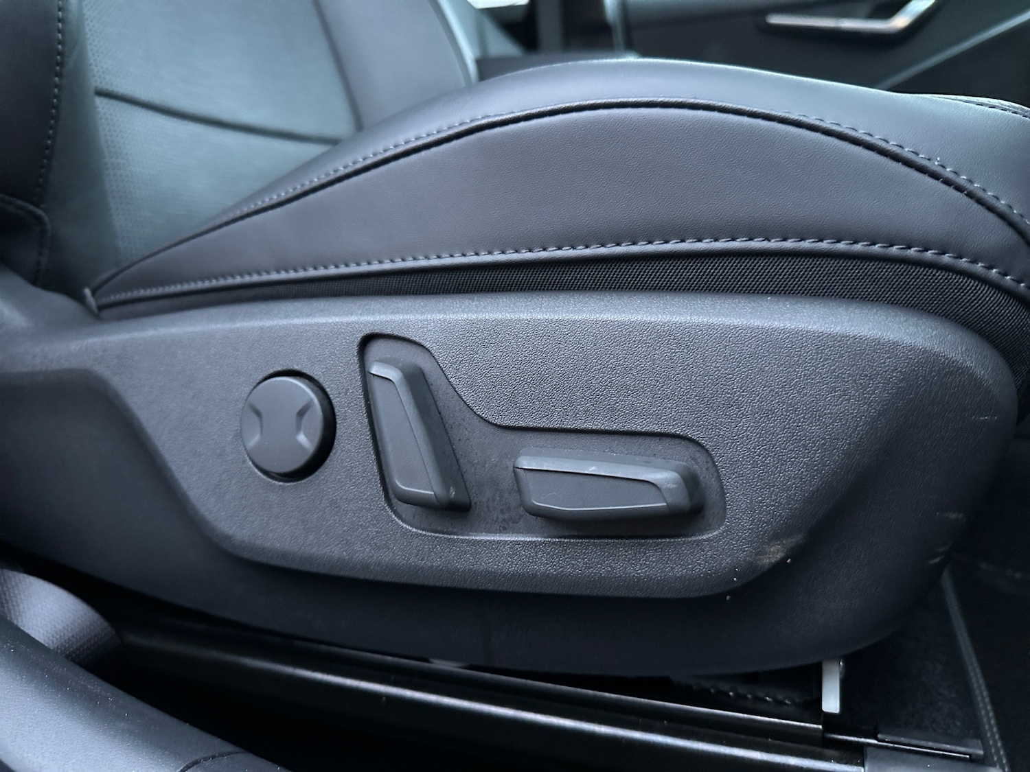 Used Kia Niro 2025 for sale - 76984035: Photo 32