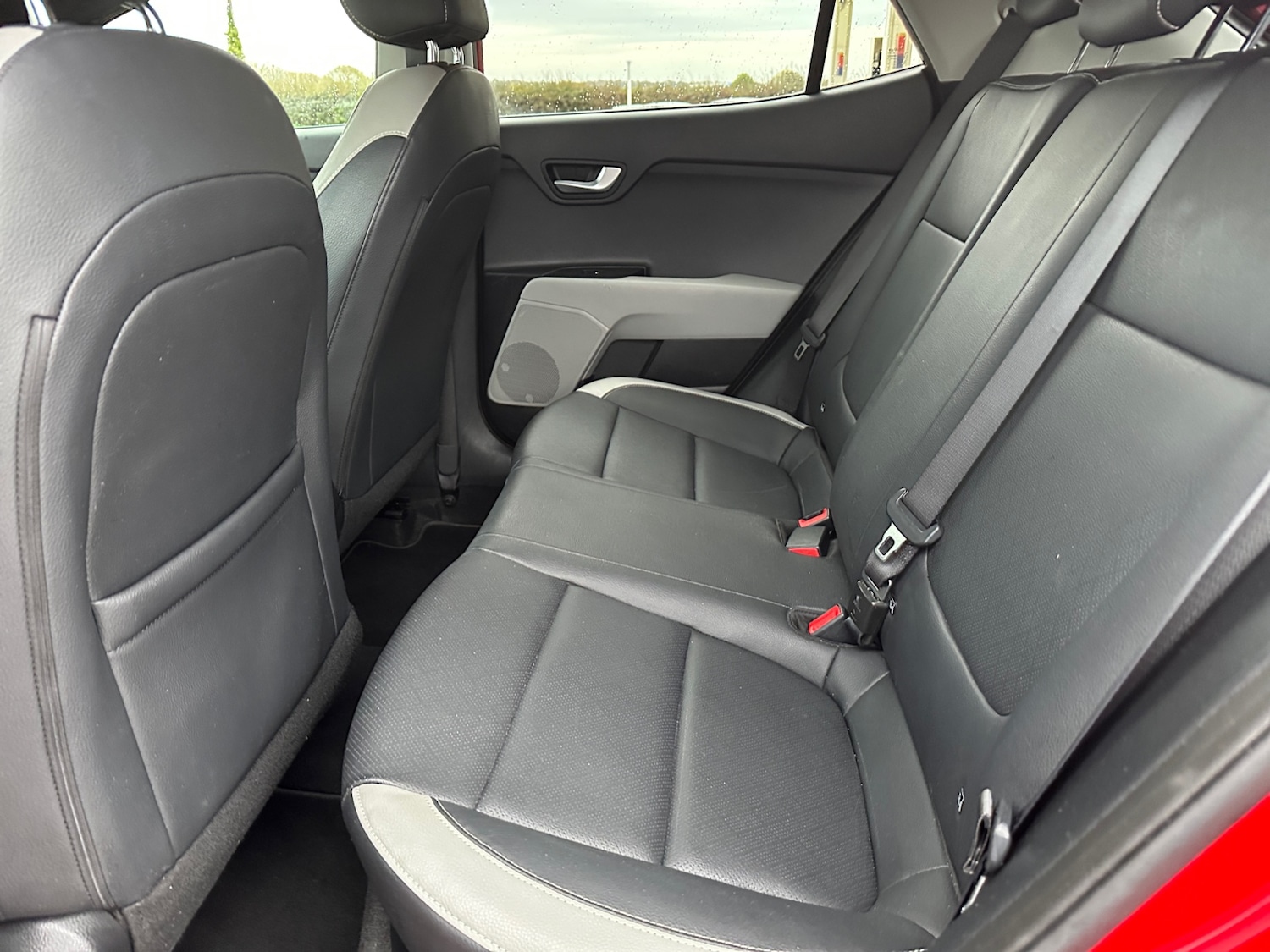 Used Kia Stonic 2019 for sale - 76533891: Photo 10