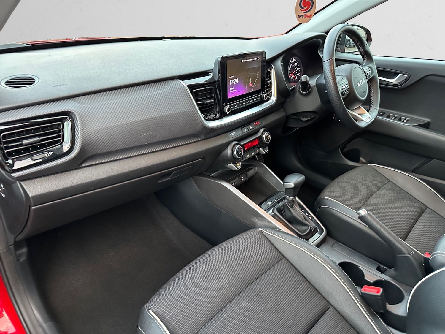 Used Kia Stonic 2023 for sale - 77698243: Photo 6