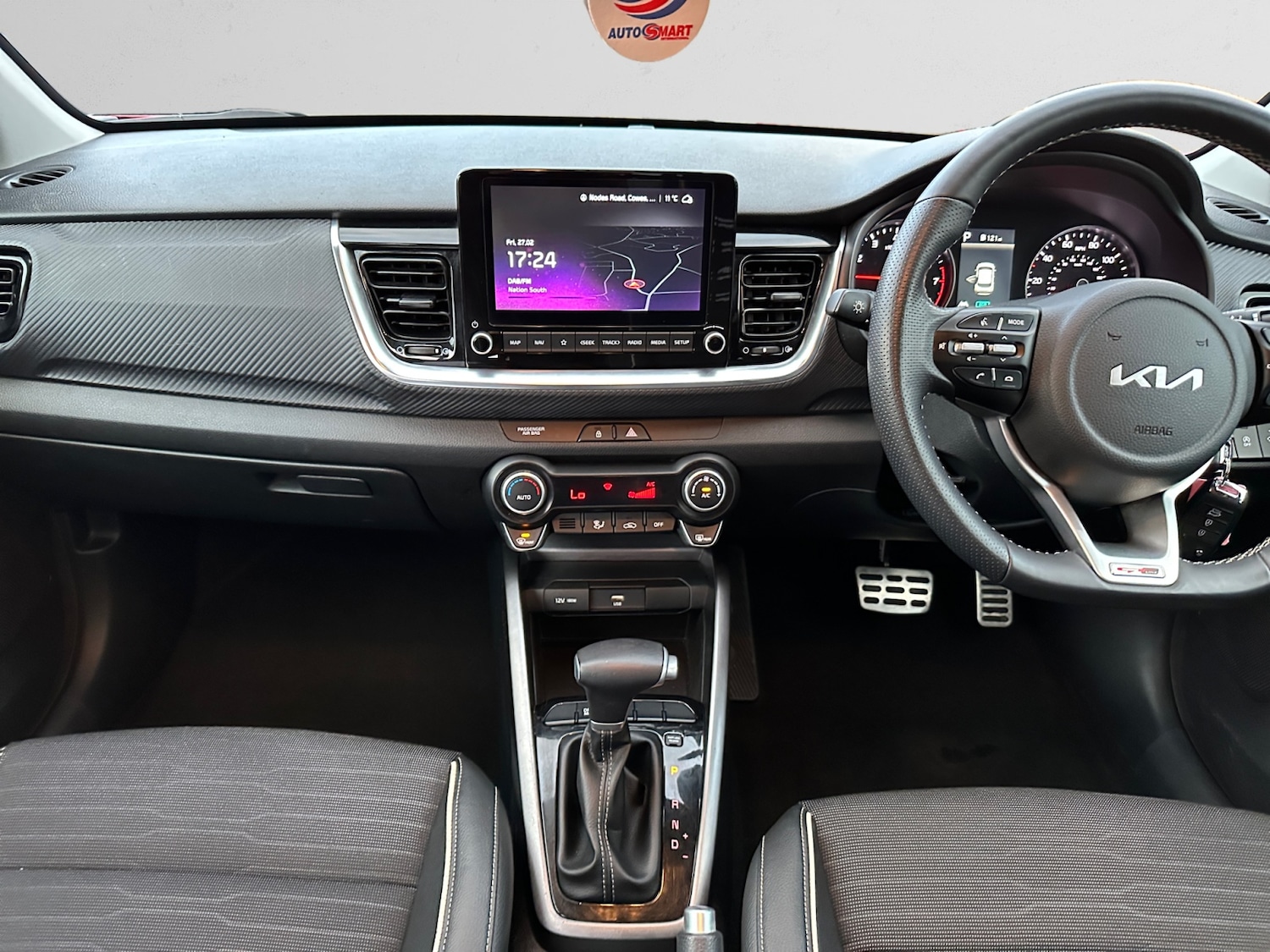 Used Kia Stonic 2023 for sale - 77698243: Photo 7