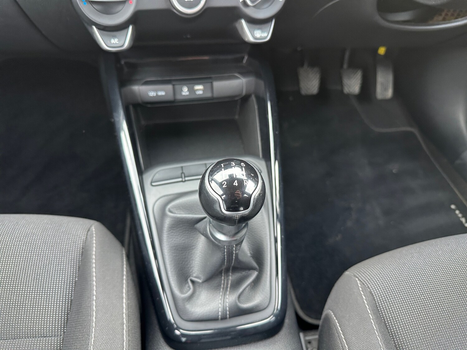 Used Kia Rio 2018 for sale - 77532037: Photo 10