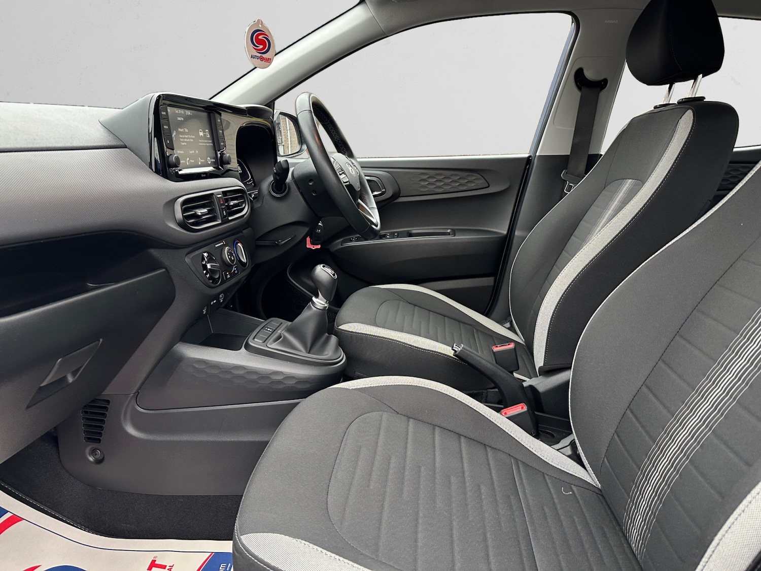 Used Hyundai i10 2024 for sale - 77795143: Photo 6