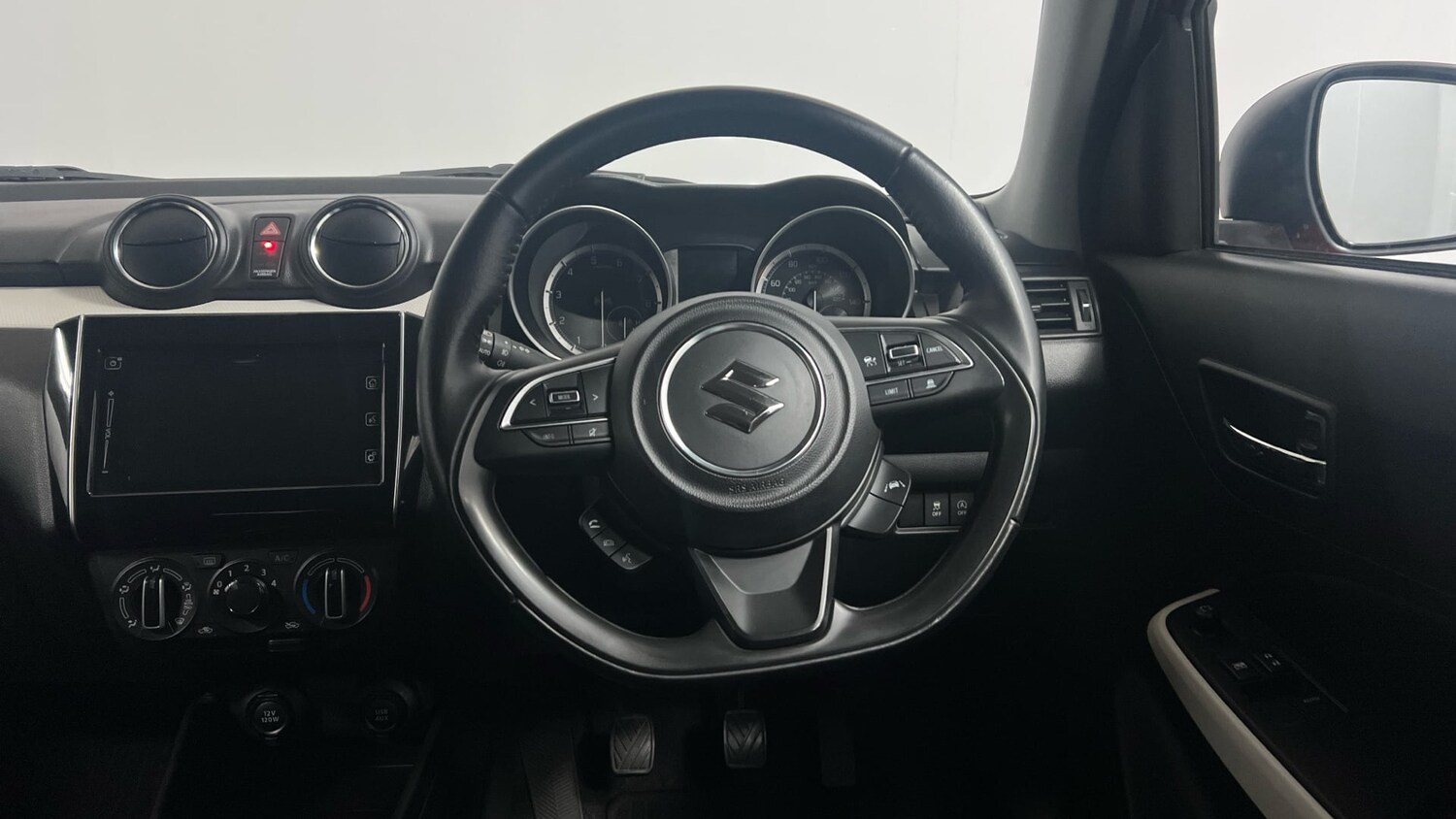 Used Suzuki Swift 2021 for sale - 78141160: Photo 14