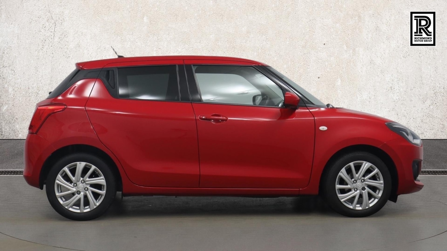 Used Suzuki Swift 2021 for sale - 78141160: Photo 4