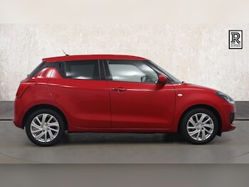 Used Suzuki Swift 2021 for sale - 78141160: Photo