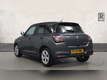 Used Suzuki Swift 2024 for sale - 78392405: Photo