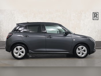 Used Suzuki Swift 2024 for sale - 78392405: Photo