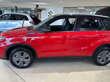 Used Suzuki Vitara 2025 for sale - 77342809: Photo