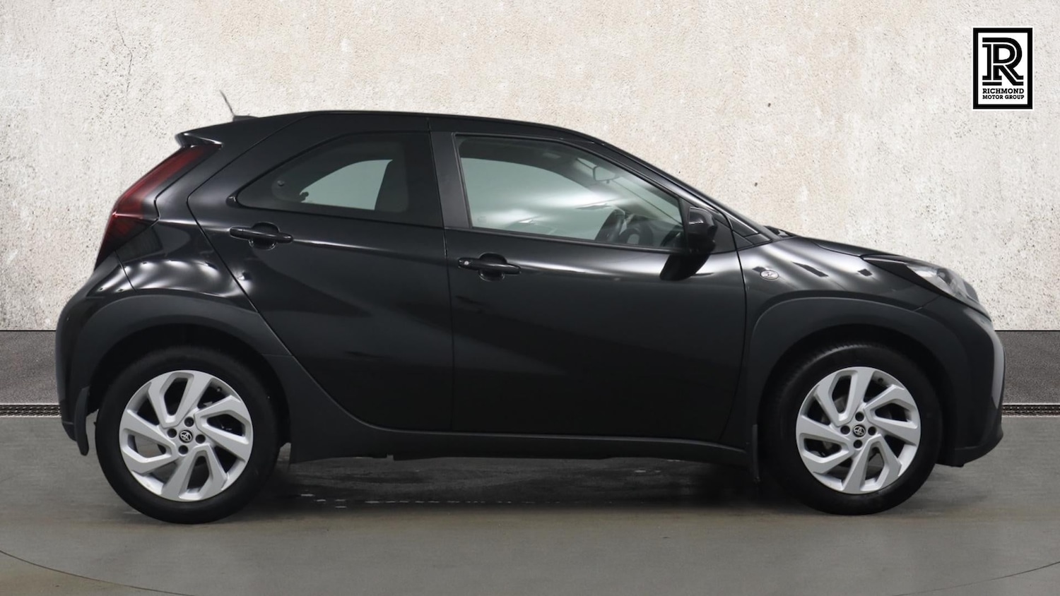 Used Toyota Aygo X 2022 for sale - 77342814: Photo 4