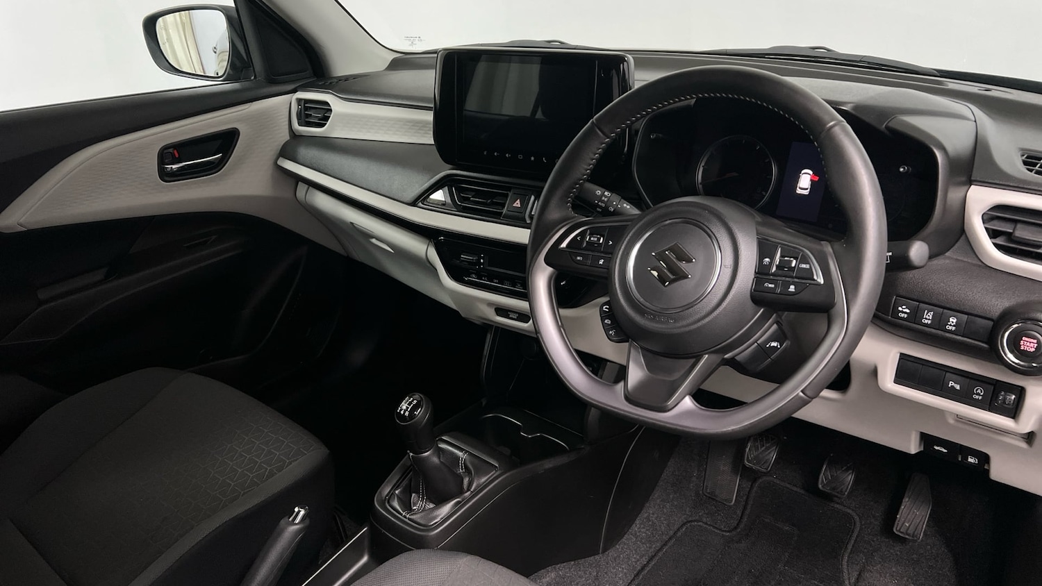 Used Suzuki Swift 2024 for sale - 77357463: Photo 6