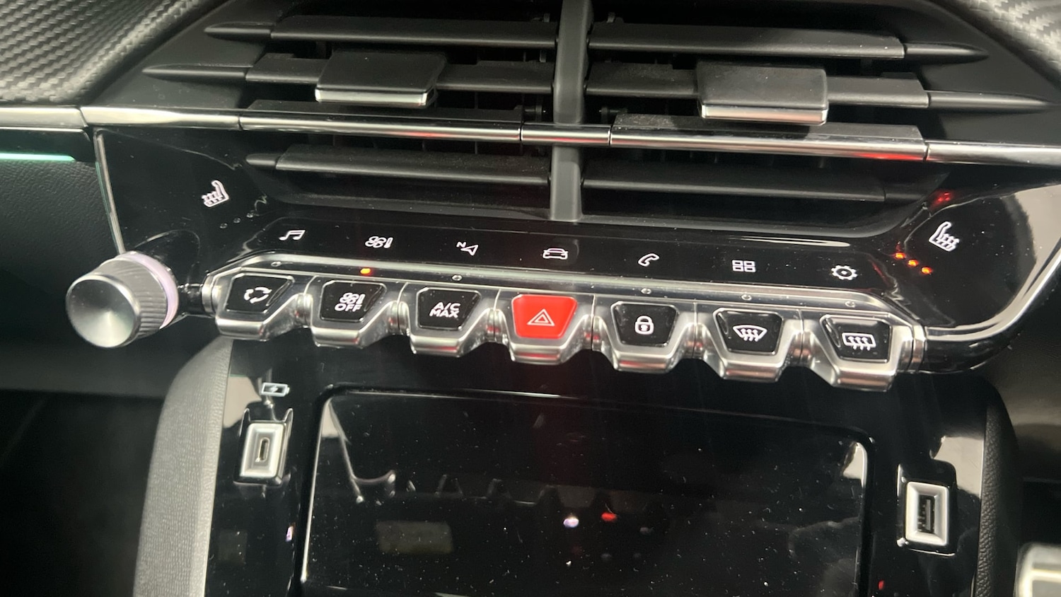 Used Peugeot 2008 2022 for sale - 78213801: Photo 17