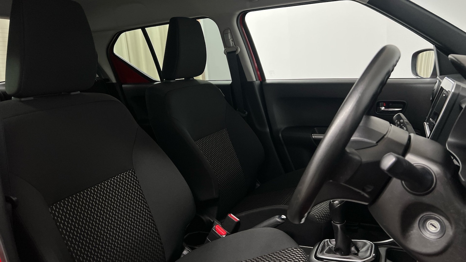 Used Suzuki Ignis 2020 for sale - 76680970: Photo 12