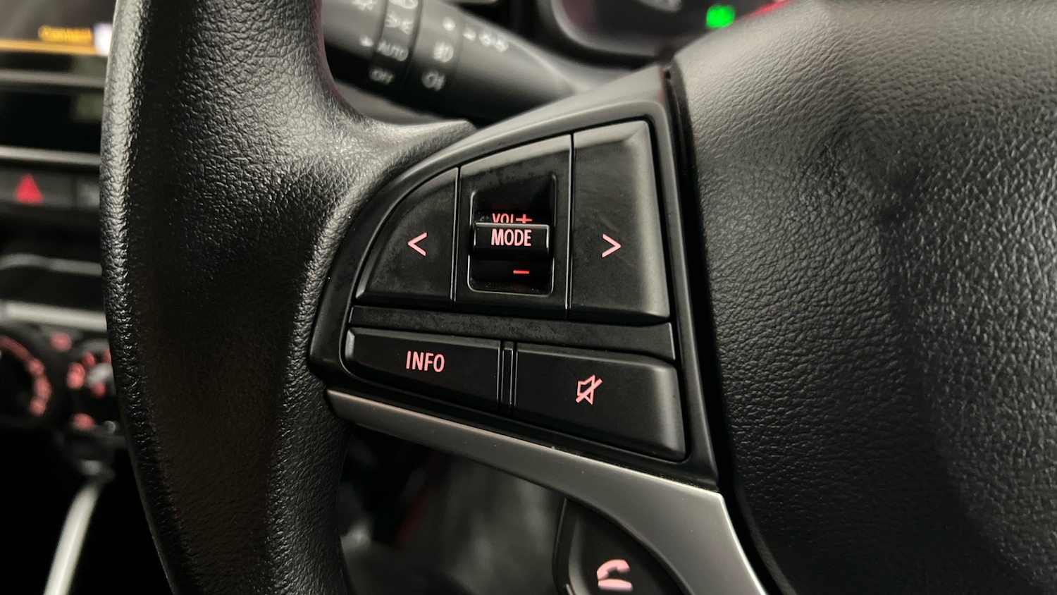 Used Suzuki Ignis 2020 for sale - 76680970: Photo 15