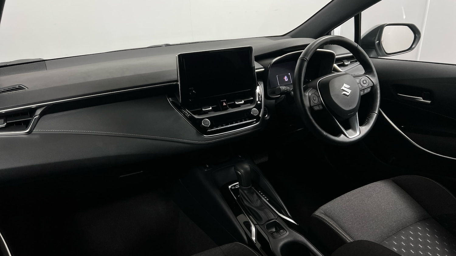 Used Suzuki Swace 2024 for sale - 77595604: Photo 2