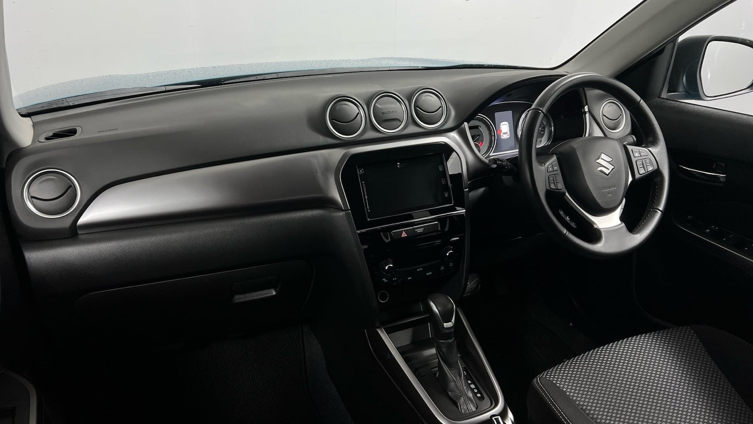 Used Suzuki Vitara 2022 for sale - 77319909: Photo 2