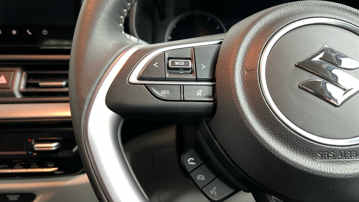 Used Suzuki Swift 2025 for sale - 78005314: Photo 15