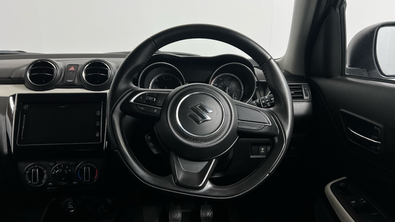 Used Suzuki Swift 2020 for sale - 76741441: Photo 14