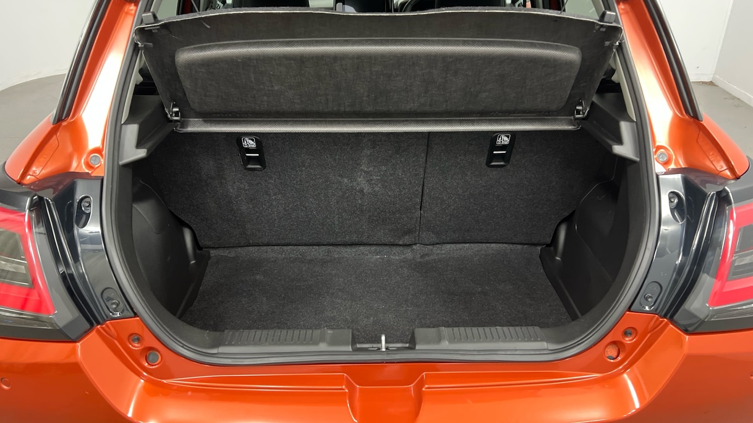 Used Suzuki Swift 2024 for sale - 77981933: Photo 11