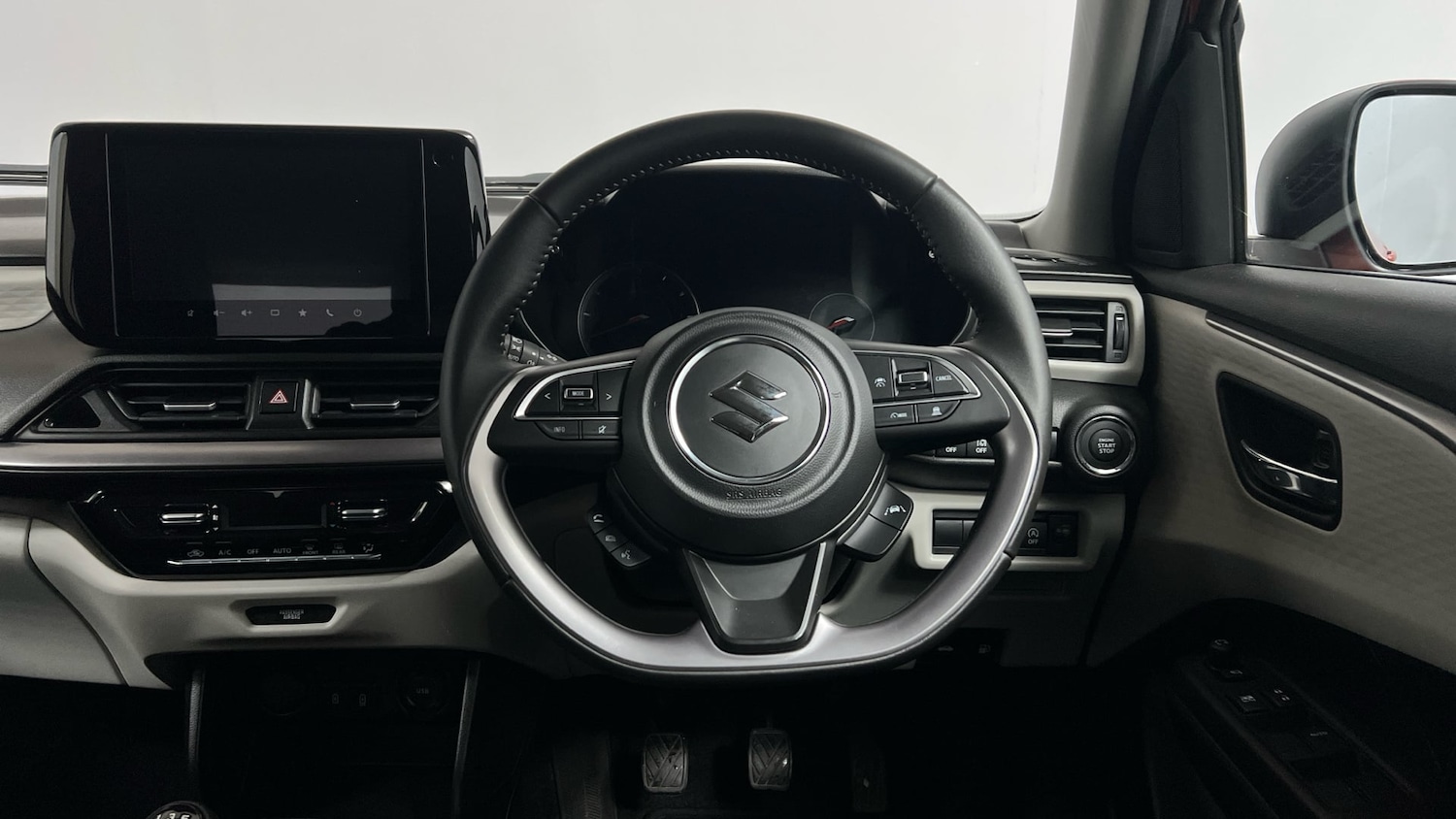 Used Suzuki Swift 2024 for sale - 77981933: Photo 14