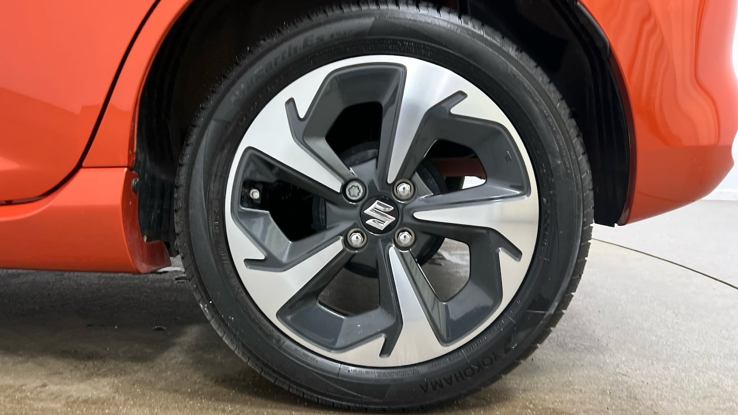 Used Suzuki Swift 2024 for sale - 77981933: Photo 5