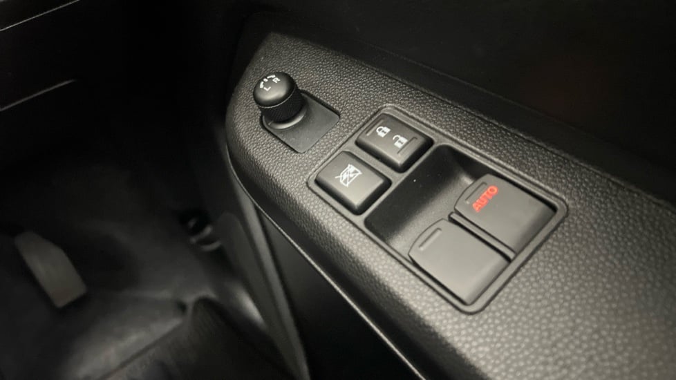 Used Suzuki Ignis 2024 for sale - 76677901: Photo 18