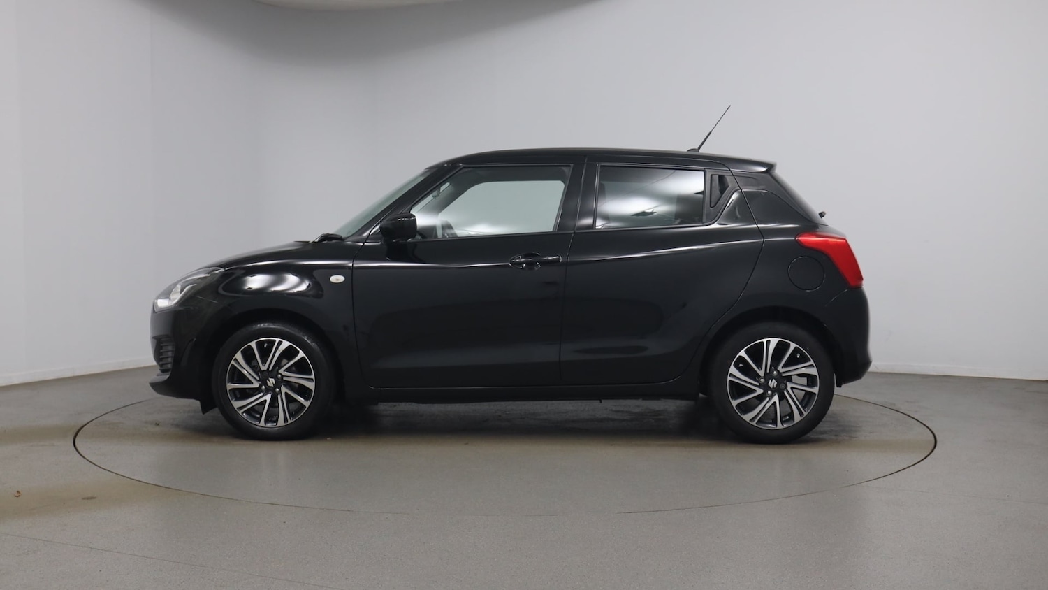 Used Suzuki Swift 2023 for sale - 76785331: Photo 19