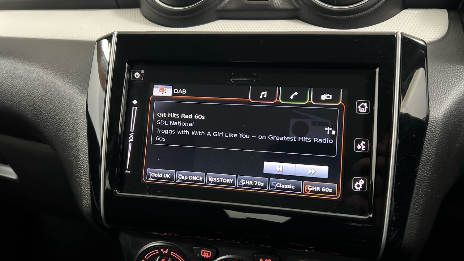 Used Suzuki Swift 2023 for sale - 76785331: Photo 23