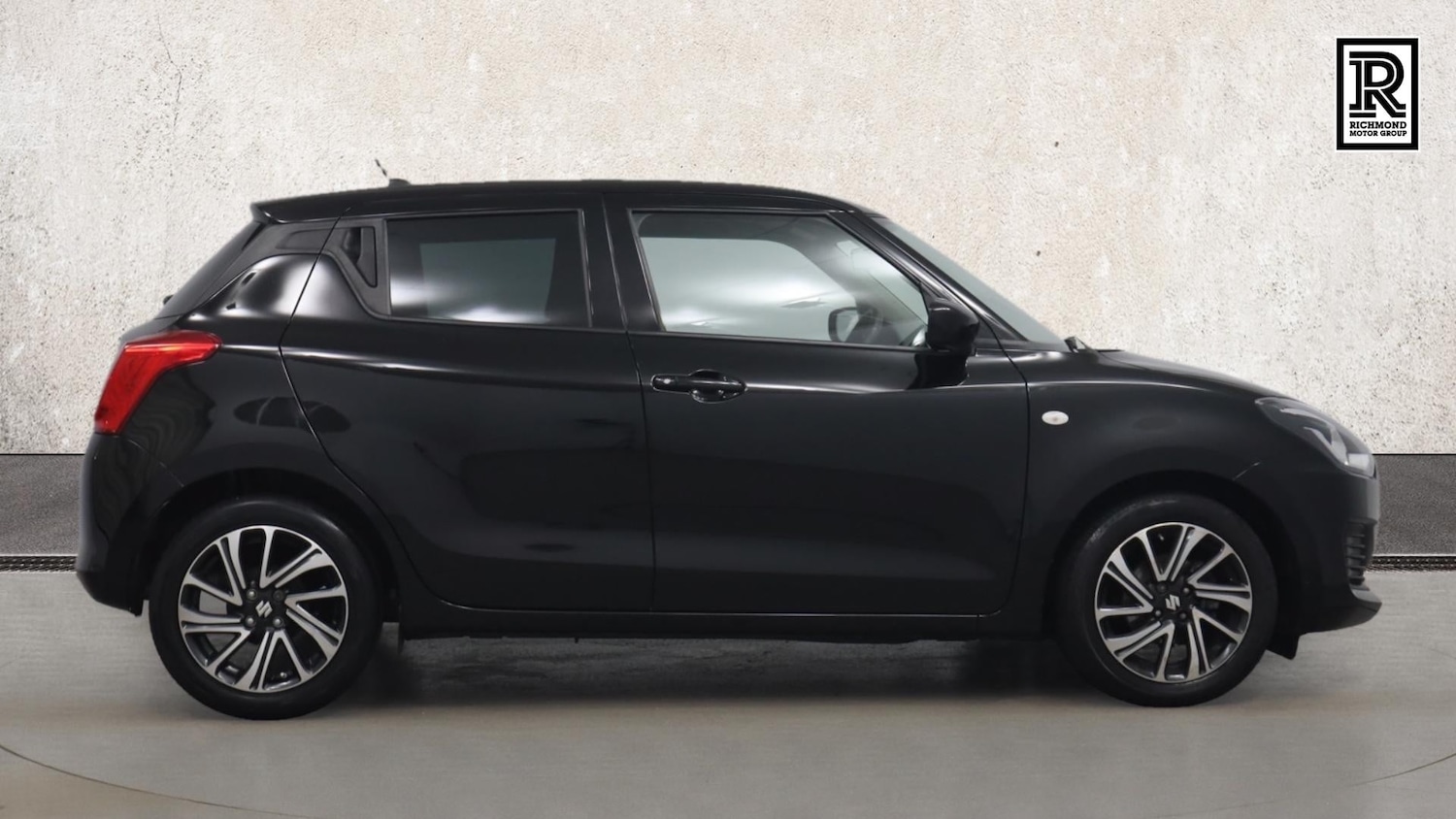 Used Suzuki Swift 2023 for sale - 76785331: Photo 4