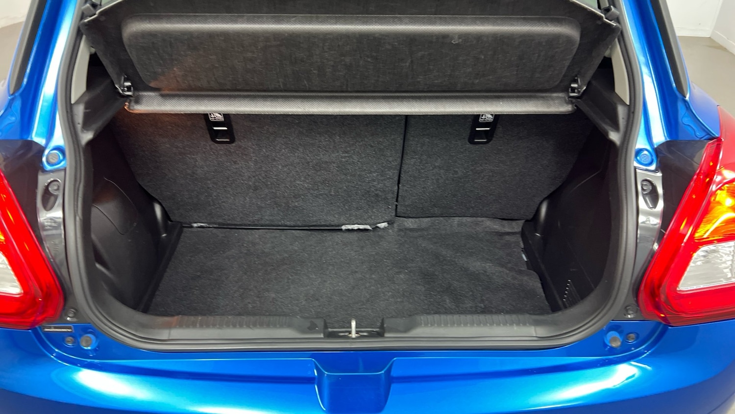 Used Suzuki Swift 2020 for sale - 76751960: Photo 11