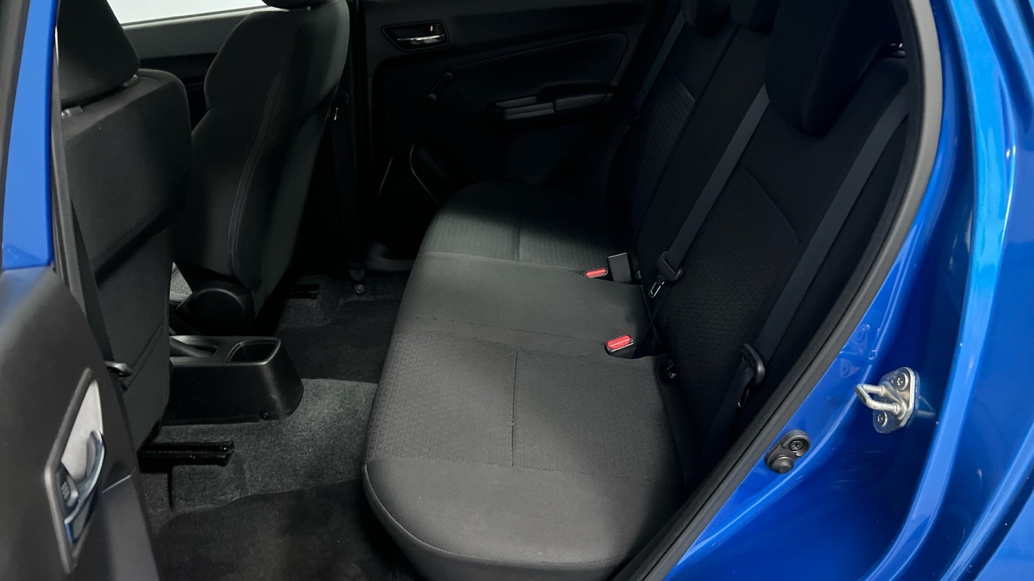 Used Suzuki Swift 2020 for sale - 76751960: Photo 9