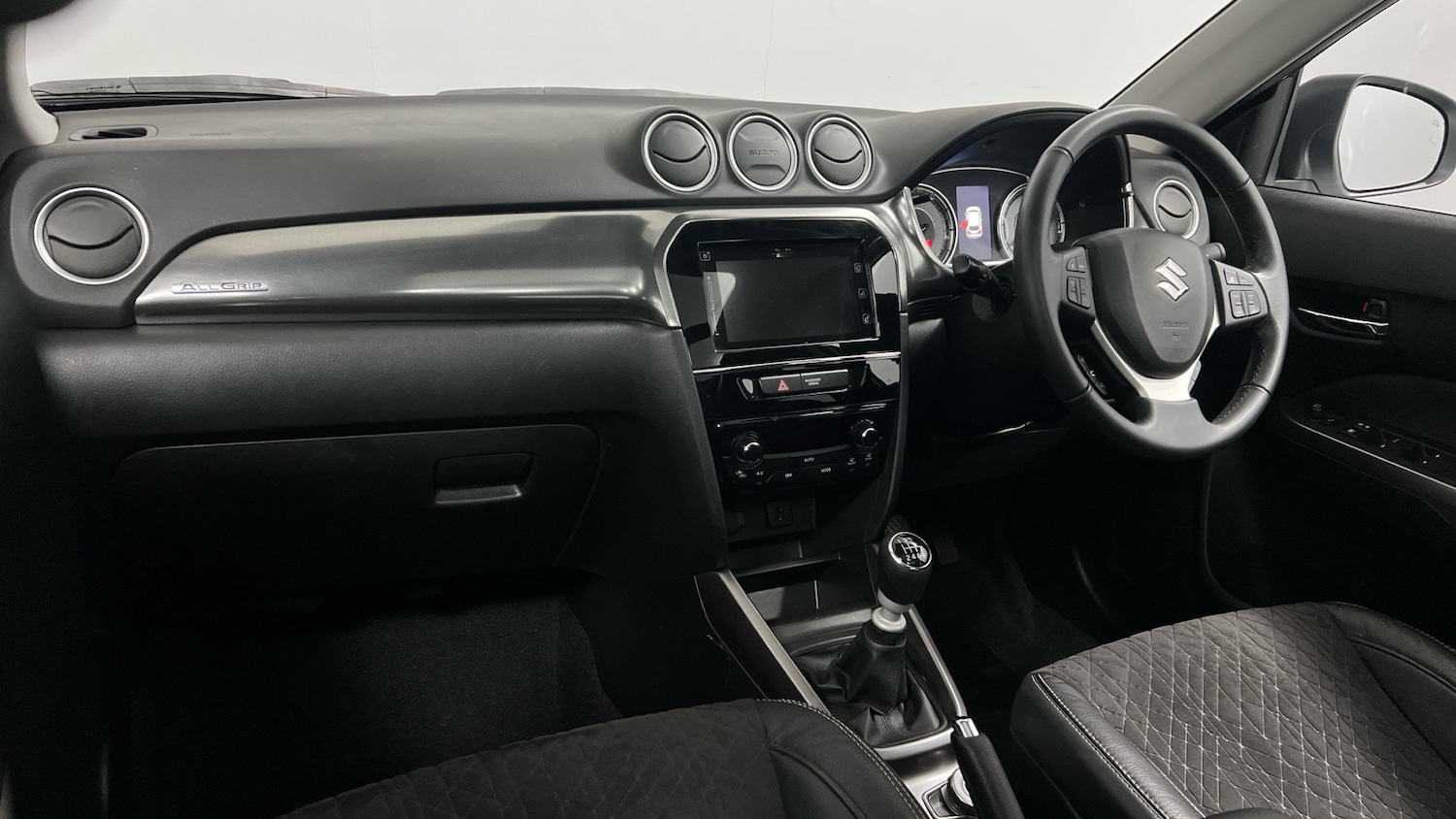 Used Suzuki Vitara 2022 for sale - 76935436: Photo 2