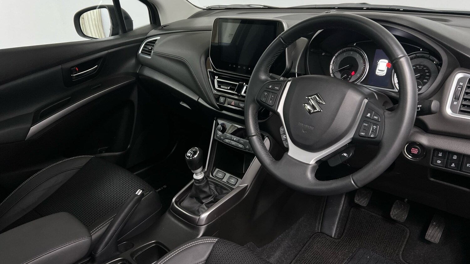 Used Suzuki SX4 S-Cross 2025 for sale - 77465952: Photo 6