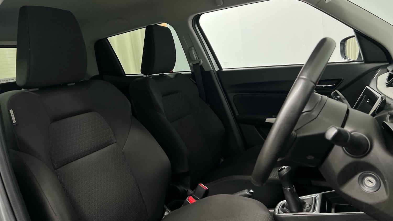 Used Suzuki Swift 2020 for sale - 76951363: Photo 12