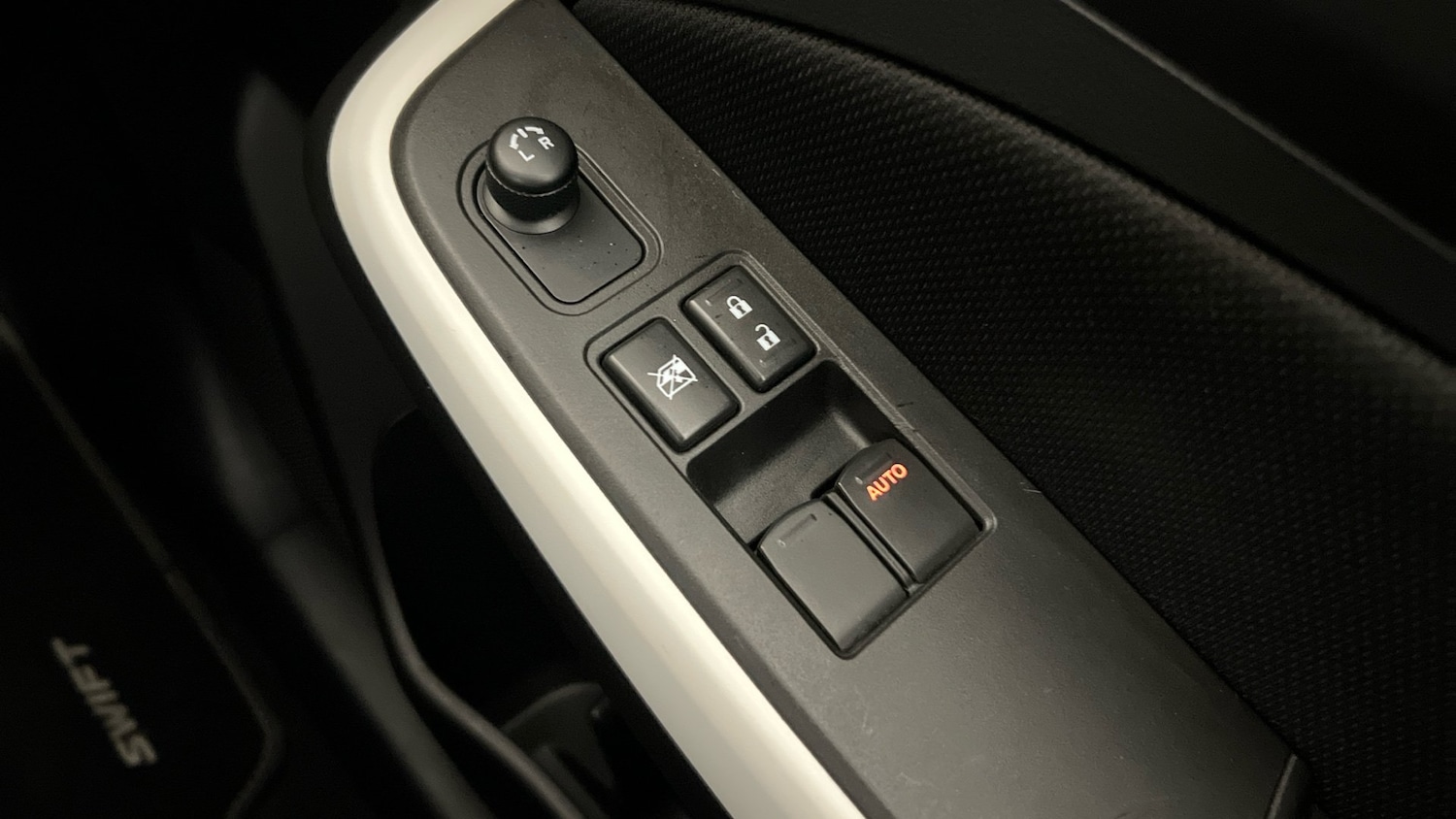 Used Suzuki Swift 2020 for sale - 76951363: Photo 21