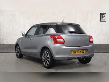 Used Suzuki Swift 2020 for sale - 76951363: Photo