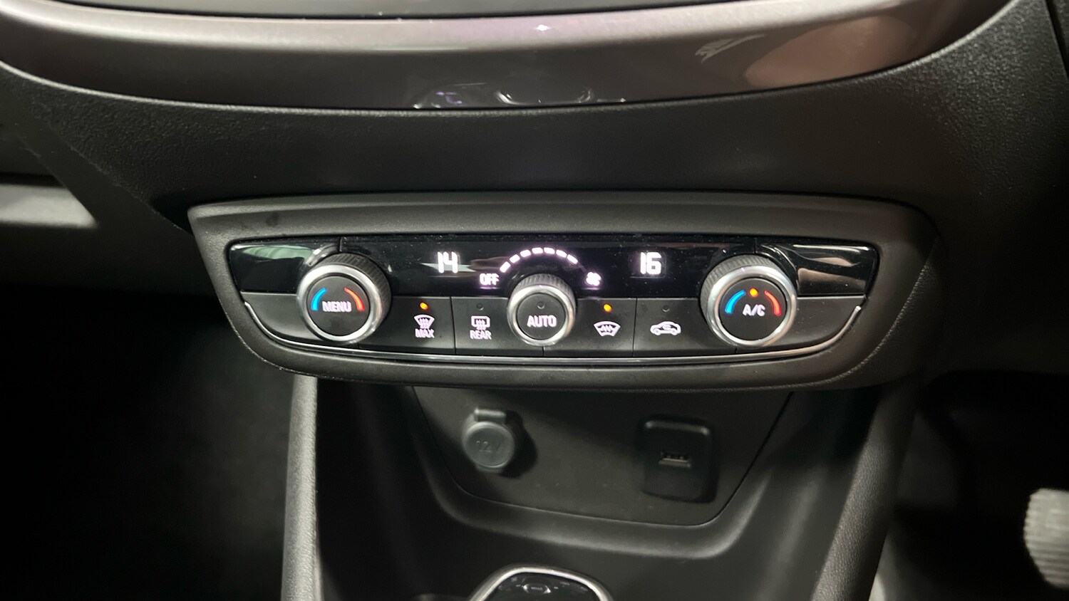 Used Vauxhall Crossland X 2019 for sale - 78158991: Photo 17