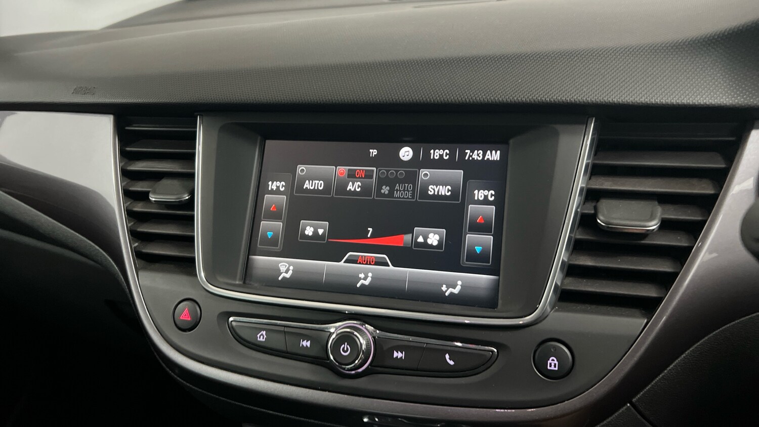 Used Vauxhall Crossland X 2019 for sale - 78158991: Photo 24