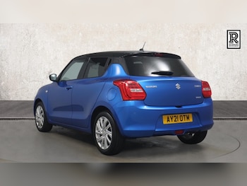 Used Suzuki Swift 2021 for sale - 77881291: Photo