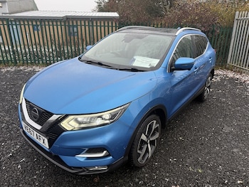 Used Nissan Qashqai 2017 for sale - 76570674: Photo