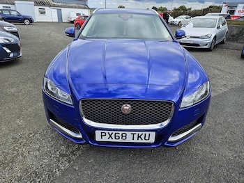 Used Jaguar XF 2018 for sale - 76190070: Photo