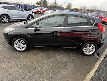 Used Ford Fiesta 2015 for sale - 78012720: Photo