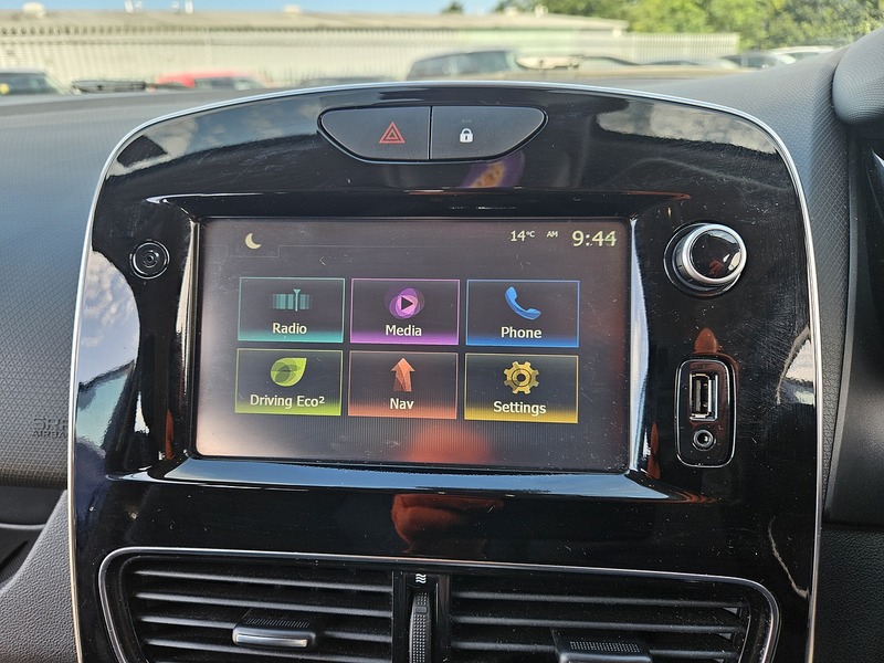 Used Renault Clio 2017 for sale - 76216501: Photo 26
