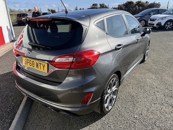Used Ford Fiesta 2019 for sale - 78714234: Photo
