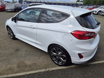 Used Ford Fiesta 2019 for sale - 79435435: Photo