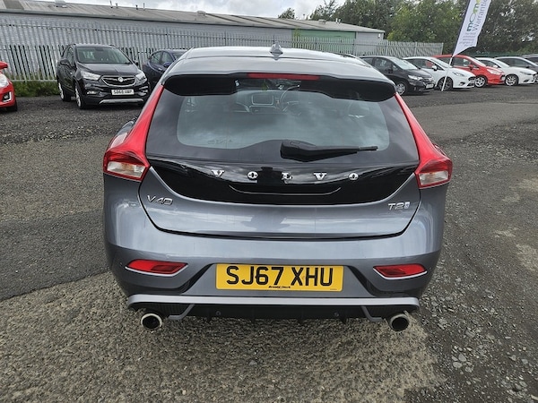 Used Volvo V40 2017 for sale - 76216510: Photo 6