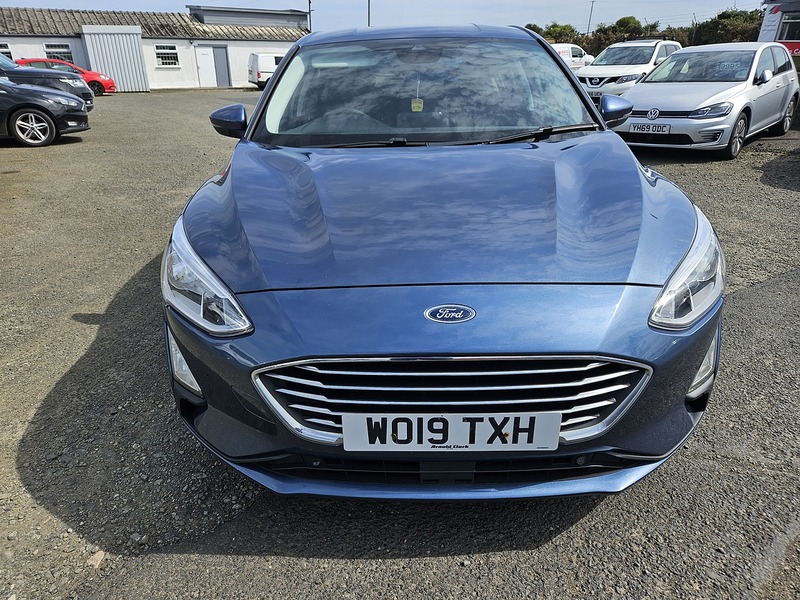 Used Ford Focus 2019 for sale - 76216499: Photo 2