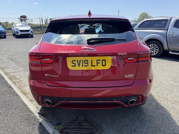 Used Jaguar E-Pace 2019 for sale - 79435422: Photo