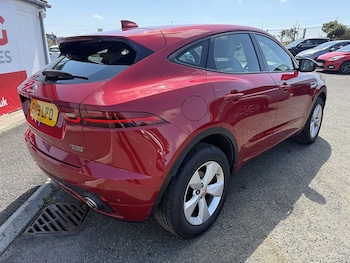 Used Jaguar E-Pace 2019 for sale - 79435422: Photo