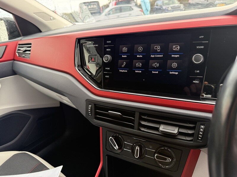 Used Volkswagen Polo 2018 for sale - 77605239: Photo 24